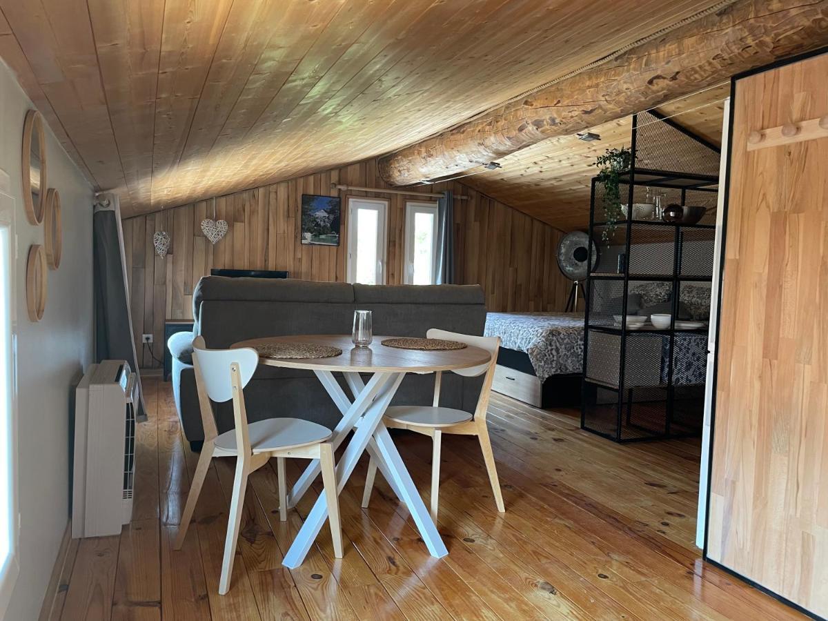 Sublime Studio De Caractere ,50 M2 Climatise . Montlaur-en-Diois Exterior foto